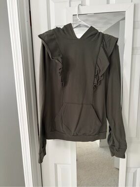 T.La Olive Ruffle Shoulder Hoodie Pullover